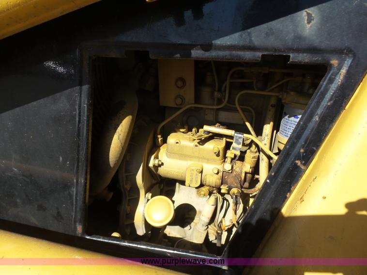 image for item J7606 Caterpillar 426 backhoe