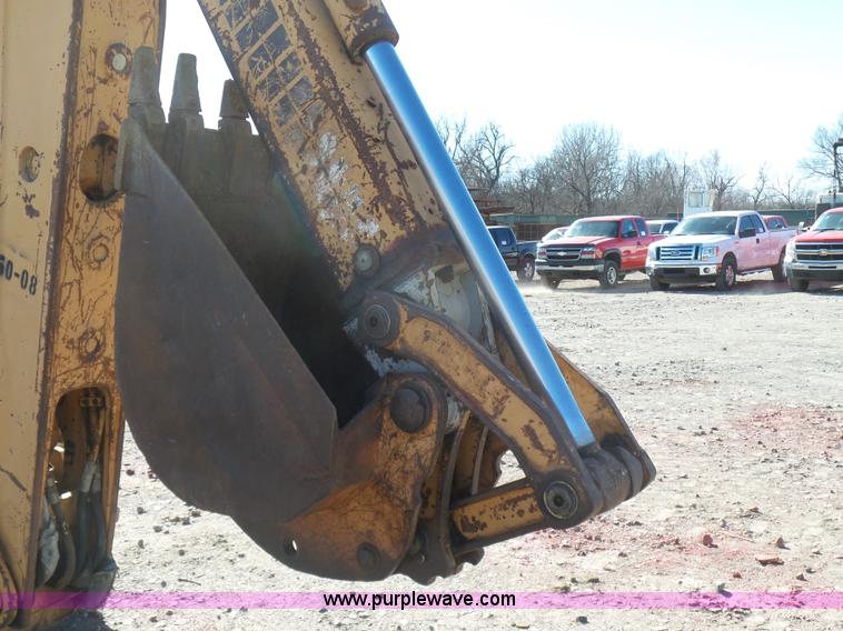 image for item J7607 Case 580K backhoe