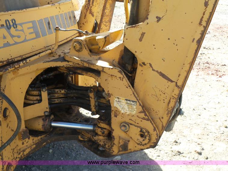 image for item J7607 Case 580K backhoe