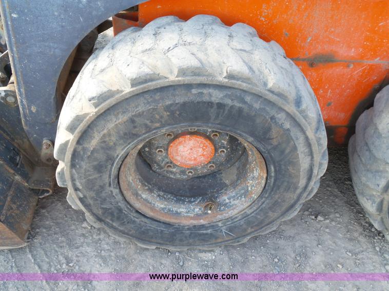 image for item J7608 Thomas 175 High Lift skid steer