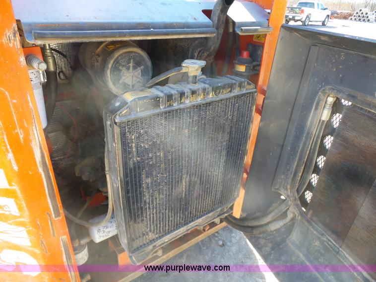 image for item J7608 Thomas 175 High Lift skid steer