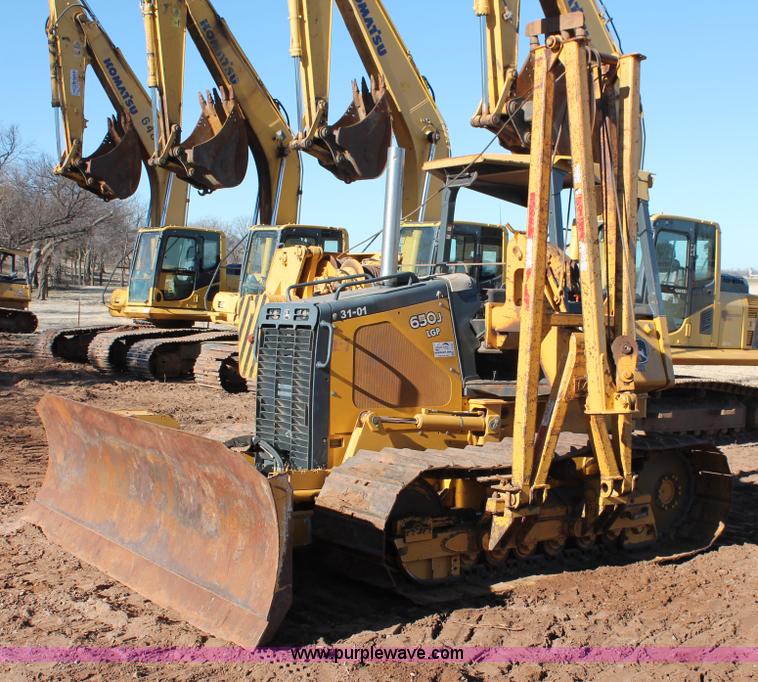 image for item L6787 2007 John Deere 650J LGP pipelayer