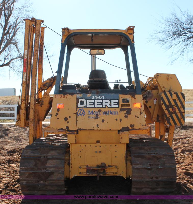 image for item L6787 2007 John Deere 650J LGP pipelayer