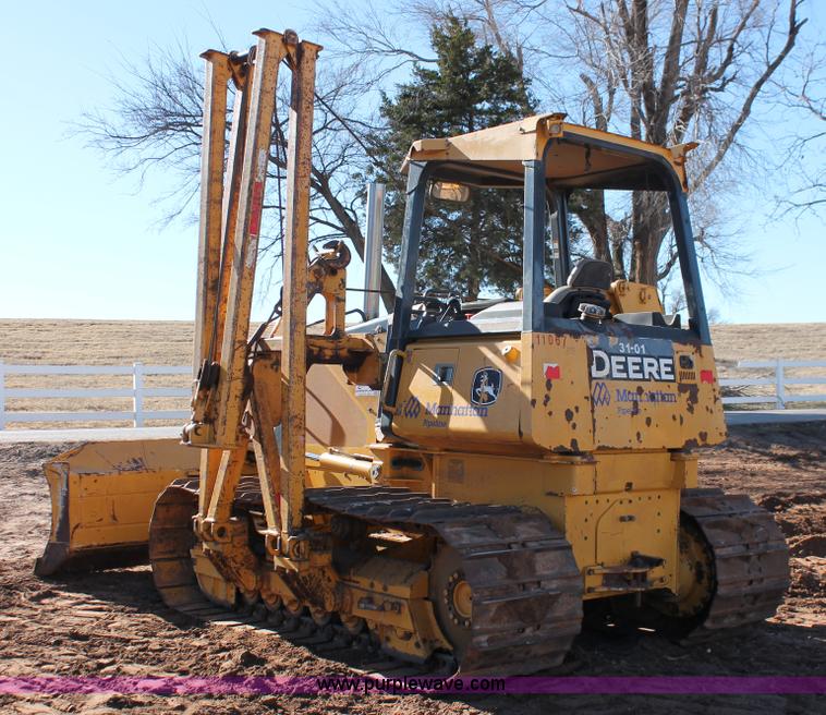 image for item L6787 2007 John Deere 650J LGP pipelayer