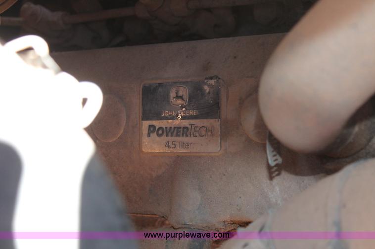 image for item L6787 2007 John Deere 650J LGP pipelayer