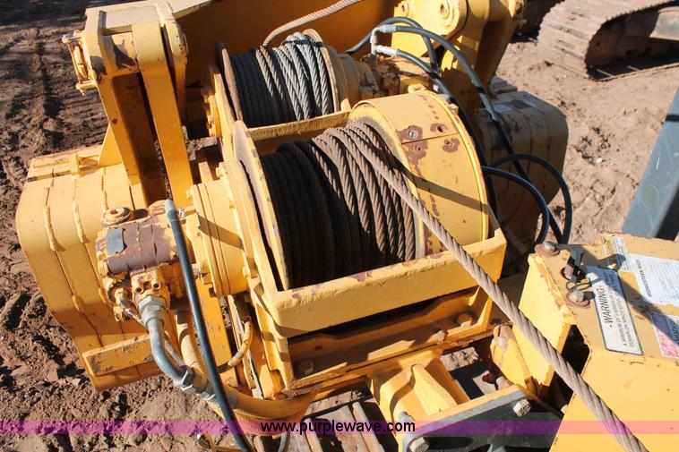 image for item L6787 2007 John Deere 650J LGP pipelayer