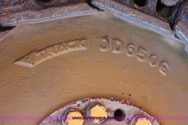 image for item L6787 2007 John Deere 650J LGP pipelayer