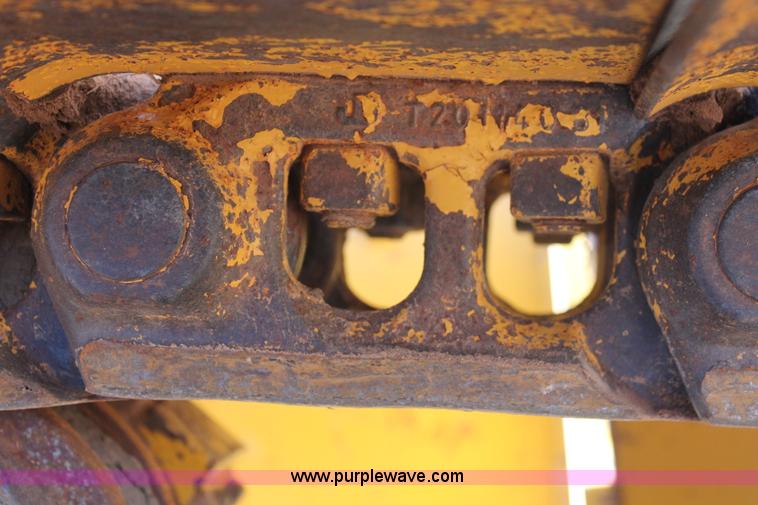 image for item L6787 2007 John Deere 650J LGP pipelayer