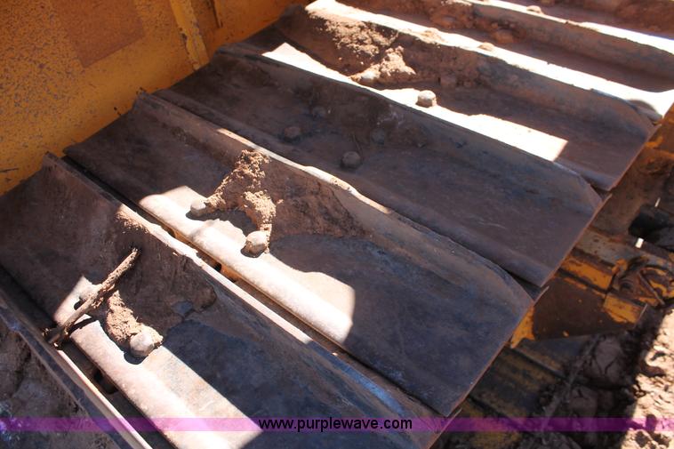 image for item L6787 2007 John Deere 650J LGP pipelayer