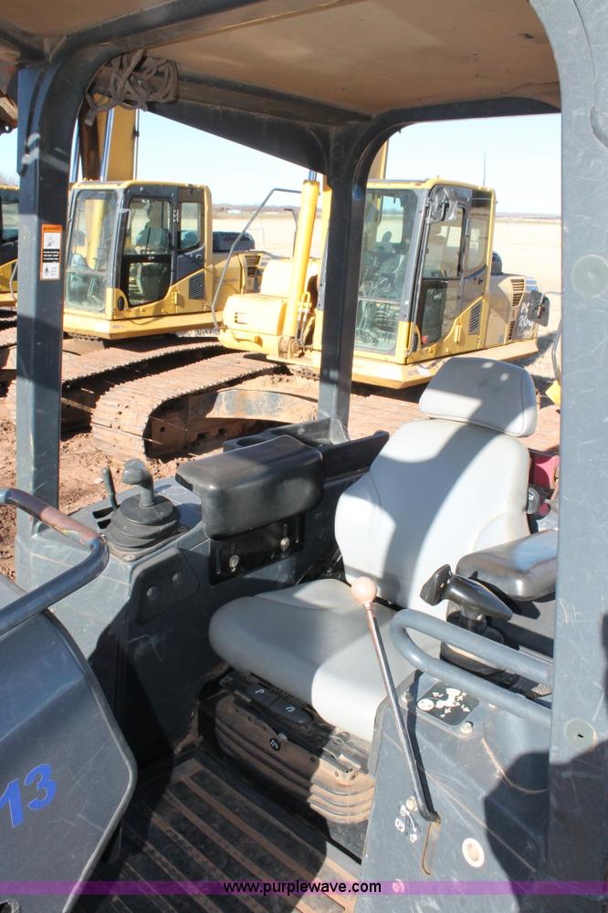 image for item L6789 2007 John Deere 650J LGP dozer