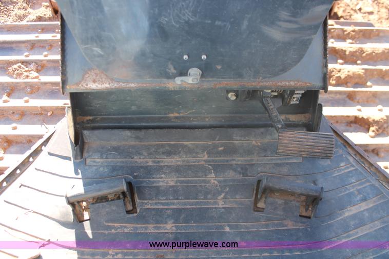 image for item L6789 2007 John Deere 650J LGP dozer