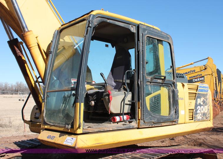 image for item L6790 2008 Komatsu PC200LC-8 excavator