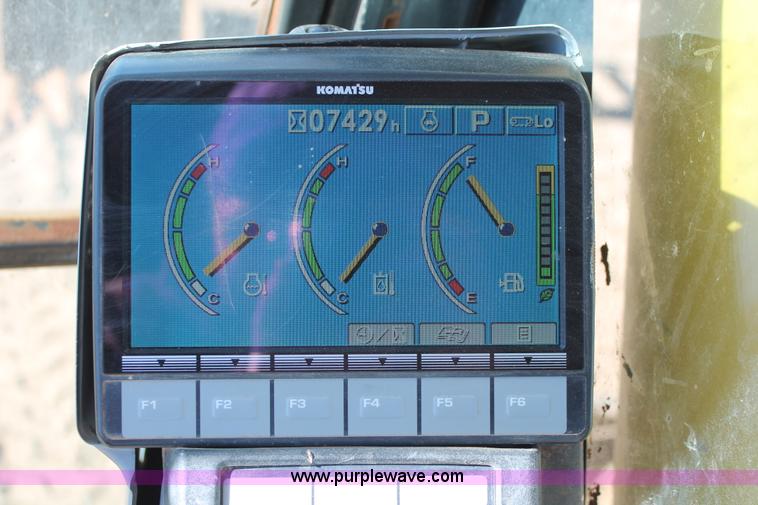 image for item L6790 2008 Komatsu PC200LC-8 excavator