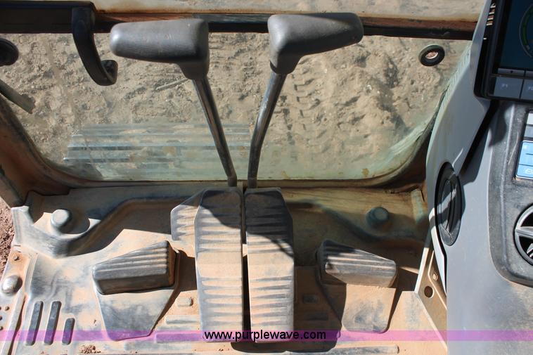 image for item L6790 2008 Komatsu PC200LC-8 excavator