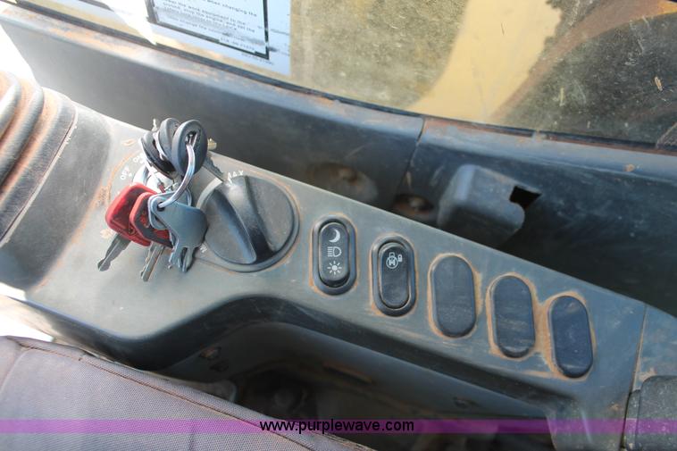 image for item L6790 2008 Komatsu PC200LC-8 excavator