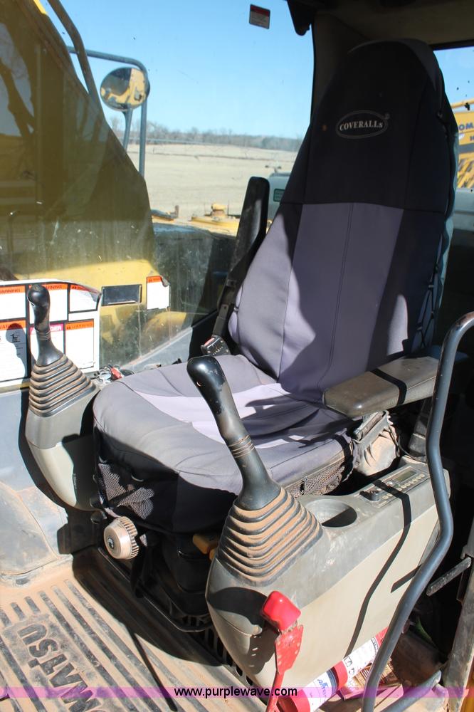 image for item L6790 2008 Komatsu PC200LC-8 excavator