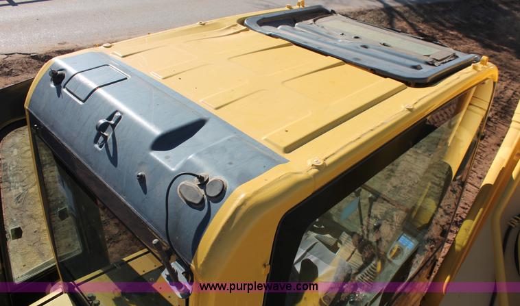 image for item L6790 2008 Komatsu PC200LC-8 excavator