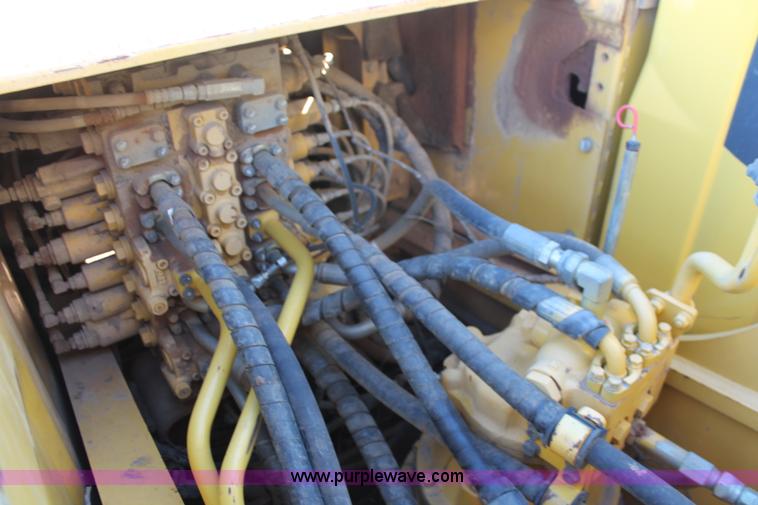 image for item L6790 2008 Komatsu PC200LC-8 excavator