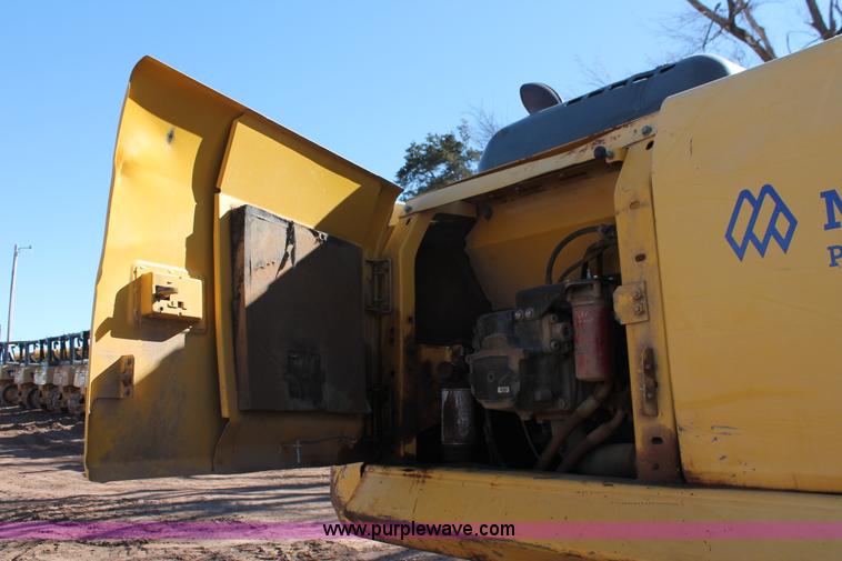 image for item L6790 2008 Komatsu PC200LC-8 excavator