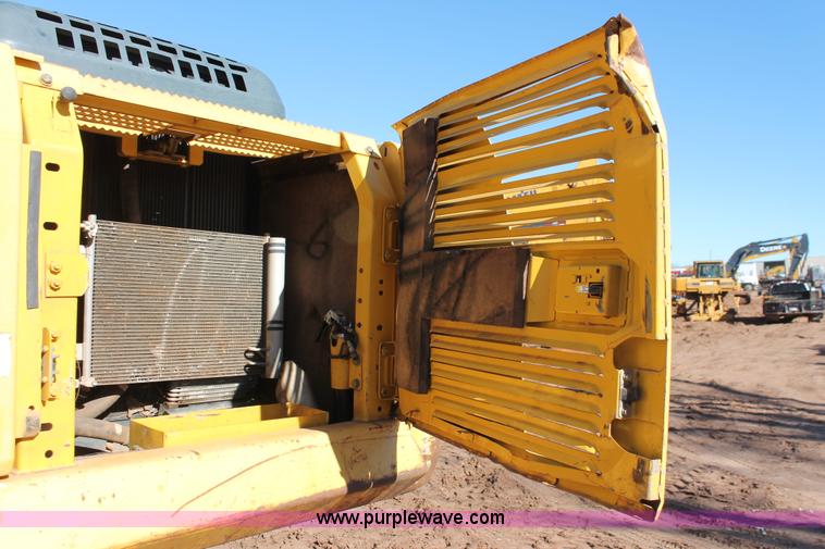 image for item L6790 2008 Komatsu PC200LC-8 excavator