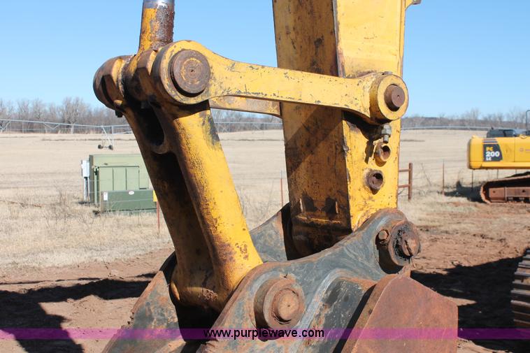 image for item L6790 2008 Komatsu PC200LC-8 excavator