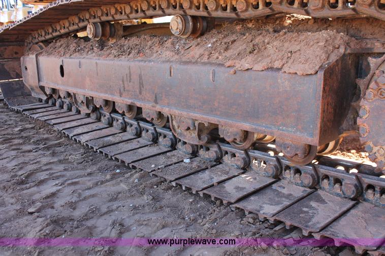 image for item L6790 2008 Komatsu PC200LC-8 excavator