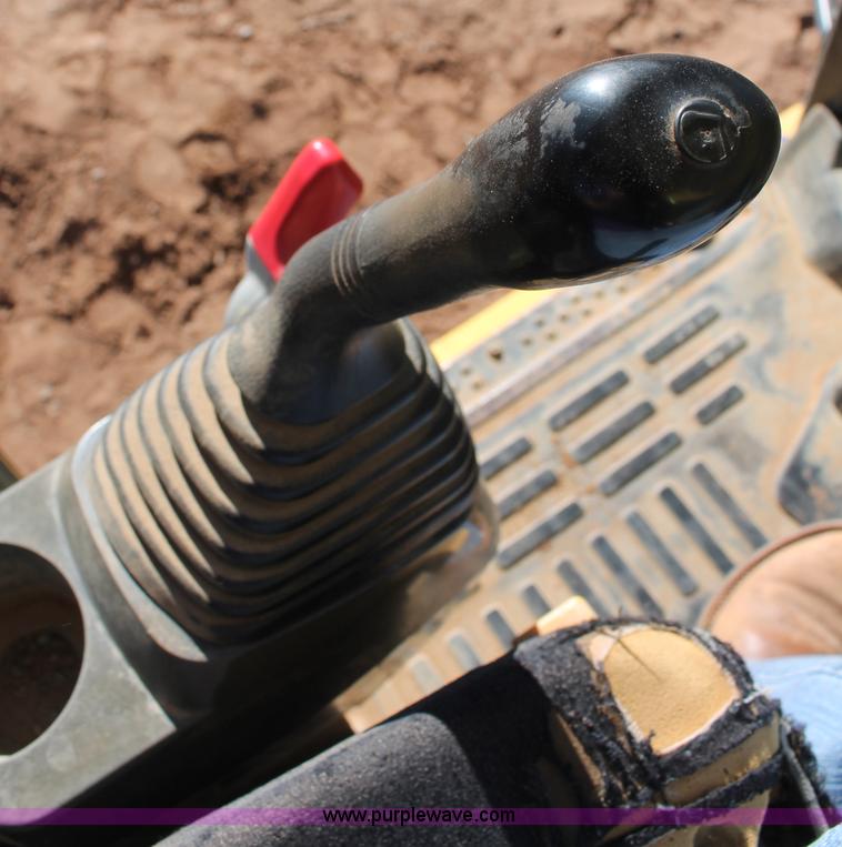 image for item L6791 2006 Komatsu PC200LC-8 excavator