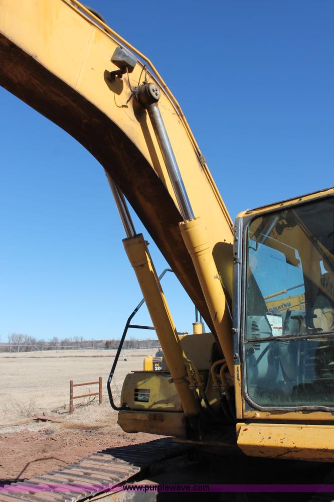 image for item L6791 2006 Komatsu PC200LC-8 excavator