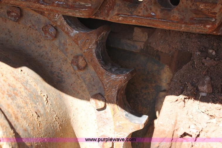 image for item L6791 2006 Komatsu PC200LC-8 excavator