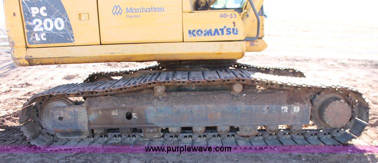 image for item L6791 2006 Komatsu PC200LC-8 excavator