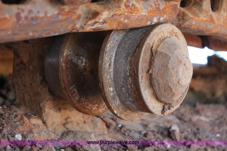 image for item L6791 2006 Komatsu PC200LC-8 excavator