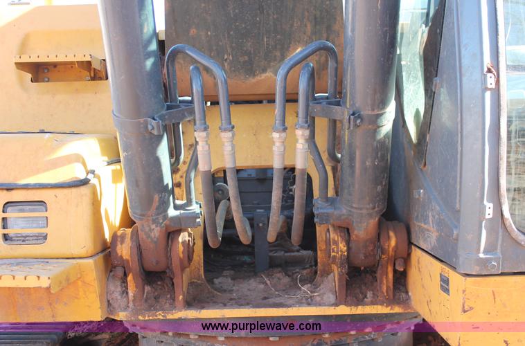 image for item L6792 2008 John Deere 200D LC excavator