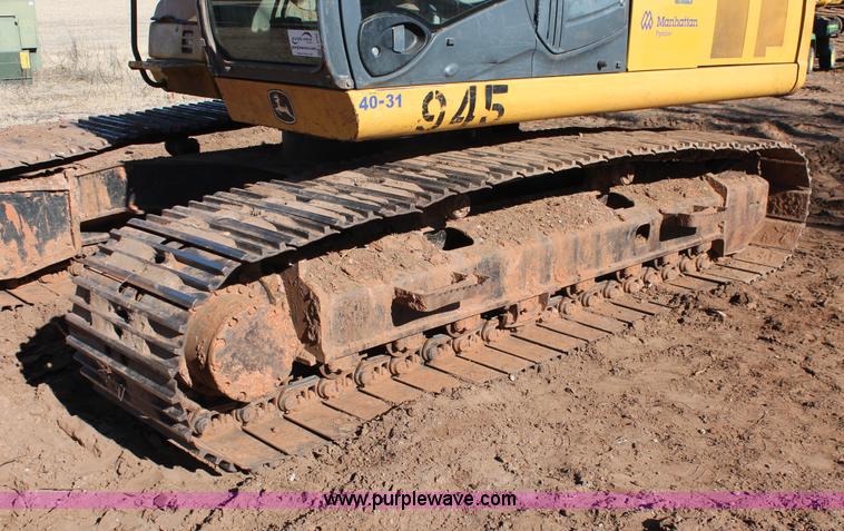 image for item L6792 2008 John Deere 200D LC excavator