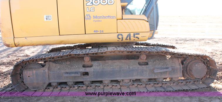 image for item L6792 2008 John Deere 200D LC excavator