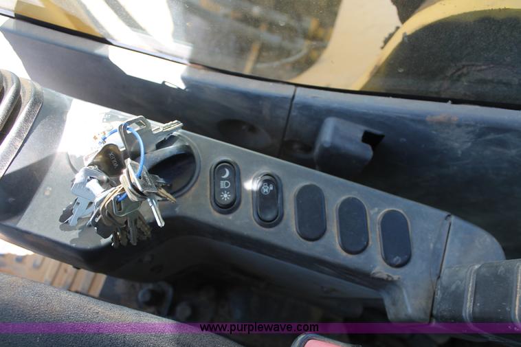 image for item L6793 2008 Komatsu PC200LC-8 excavator