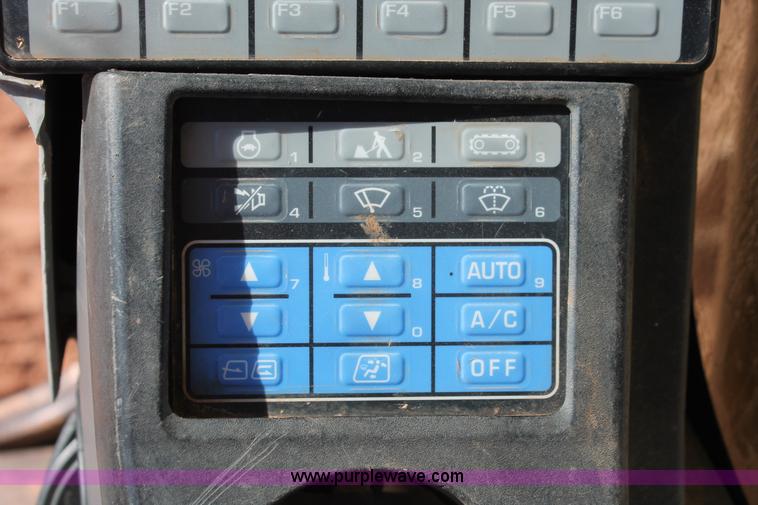 image for item L6794 2007 Komatsu PC200LC-8 Galeo excavator