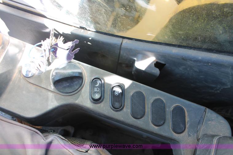 image for item L6794 2007 Komatsu PC200LC-8 Galeo excavator