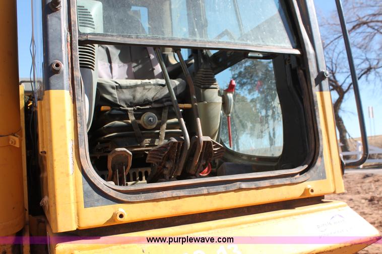 image for item L6794 2007 Komatsu PC200LC-8 Galeo excavator