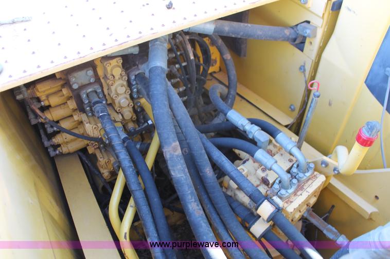 image for item L6794 2007 Komatsu PC200LC-8 Galeo excavator