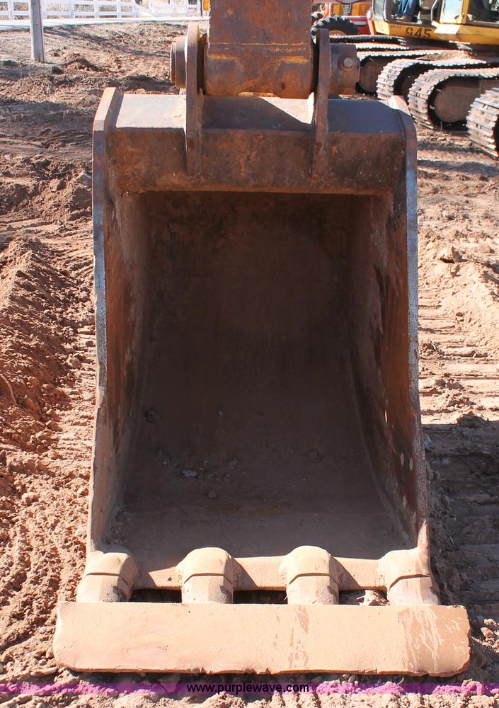 image for item L6794 2007 Komatsu PC200LC-8 Galeo excavator