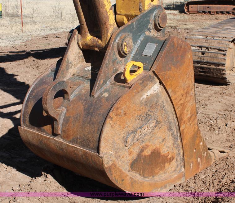 image for item L6794 2007 Komatsu PC200LC-8 Galeo excavator