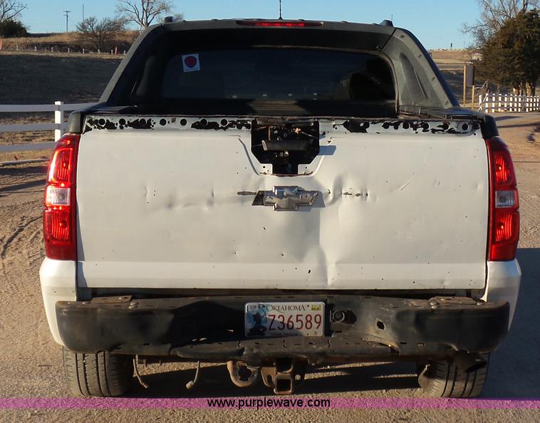 image for item L6795 2009 Chevrolet Avalanche LTZ Crew Cab pickup truck