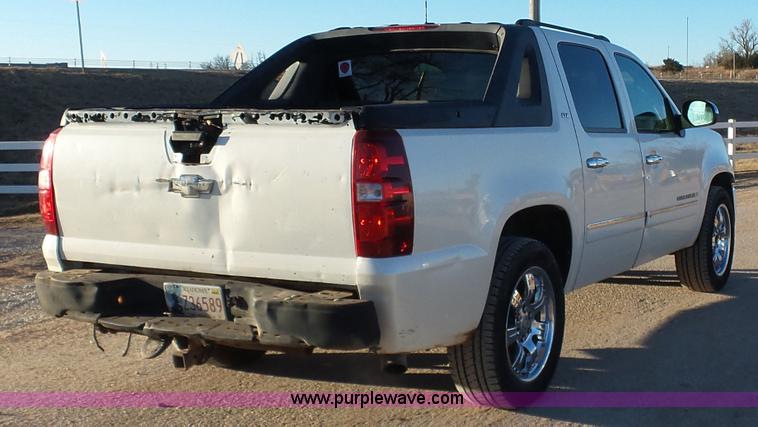 image for item L6795 2009 Chevrolet Avalanche LTZ Crew Cab pickup truck