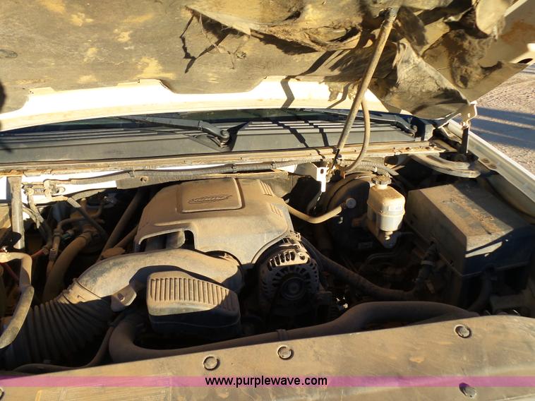 image for item L6795 2009 Chevrolet Avalanche LTZ Crew Cab pickup truck