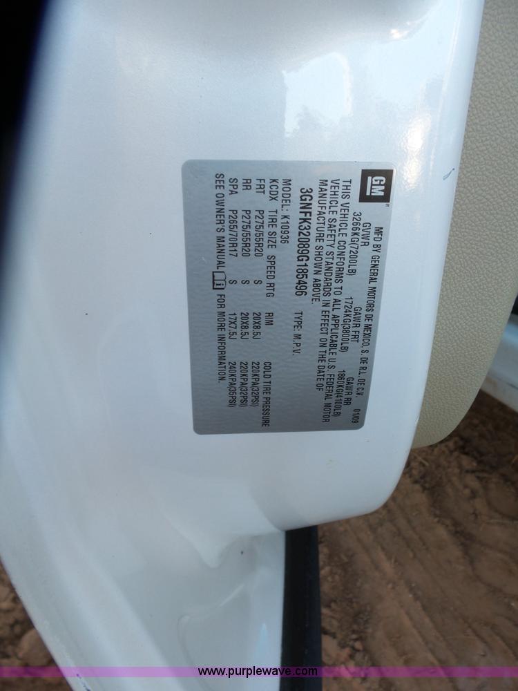 image for item L6795 2009 Chevrolet Avalanche LTZ Crew Cab pickup truck