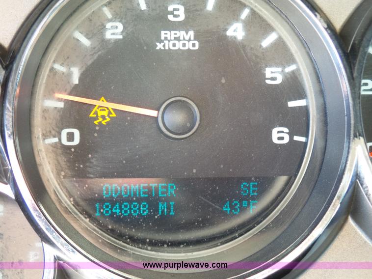 image for item L6796 2009 Chevrolet Silverado 1500 LT Ext. Cab pickup truck