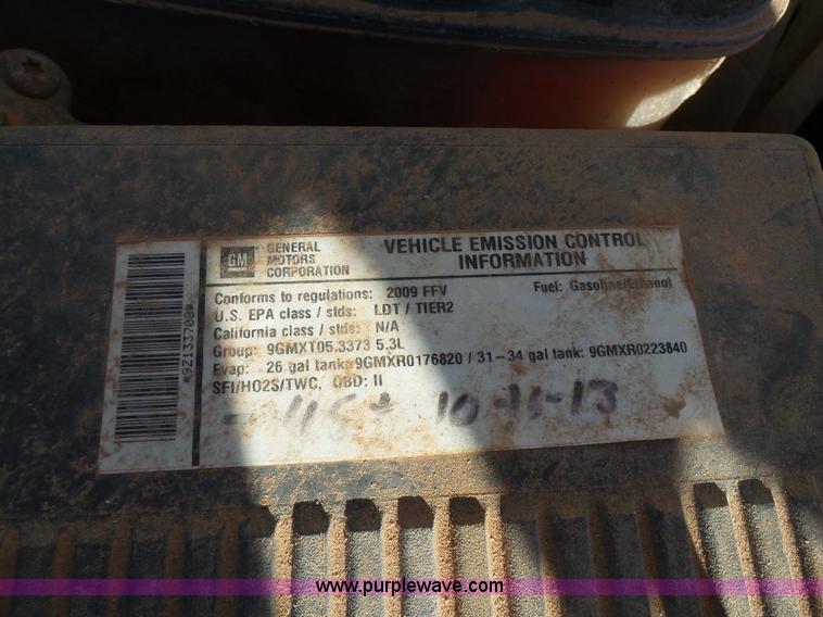 image for item L6796 2009 Chevrolet Silverado 1500 LT Ext. Cab pickup truck