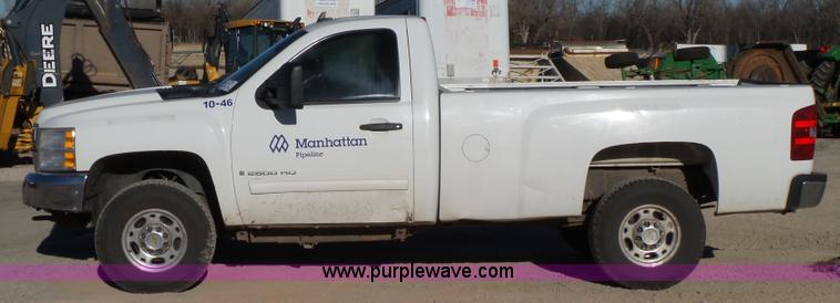 image for item L6797 2009 Chevrolet Silverado 2500HD LT pickup truck