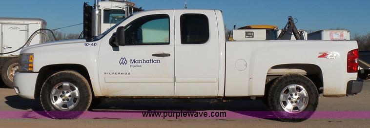 image for item L6798 2010 Chevrolet Silverado 1500 LT Z71 Ext. Cab pickup truck