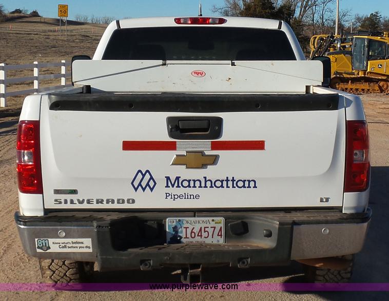 image for item L6798 2010 Chevrolet Silverado 1500 LT Z71 Ext. Cab pickup truck